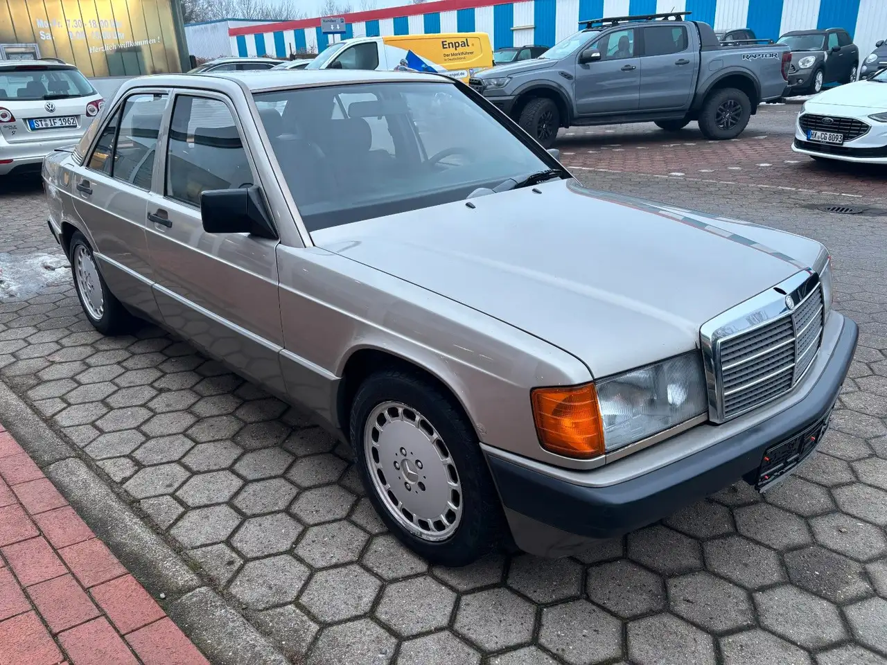 Mercedes-Benz 190 E 190*3.HAND*SERVO*el.SD*HU NEU*, foto 4