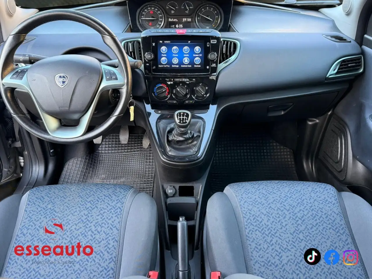 Lancia Ypsilon 2023