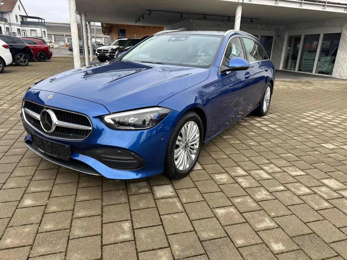 Mercedes-Benz C 220 T d 4Matic*Pano*360°*MBUX*Distr.*AHK Blau - 2