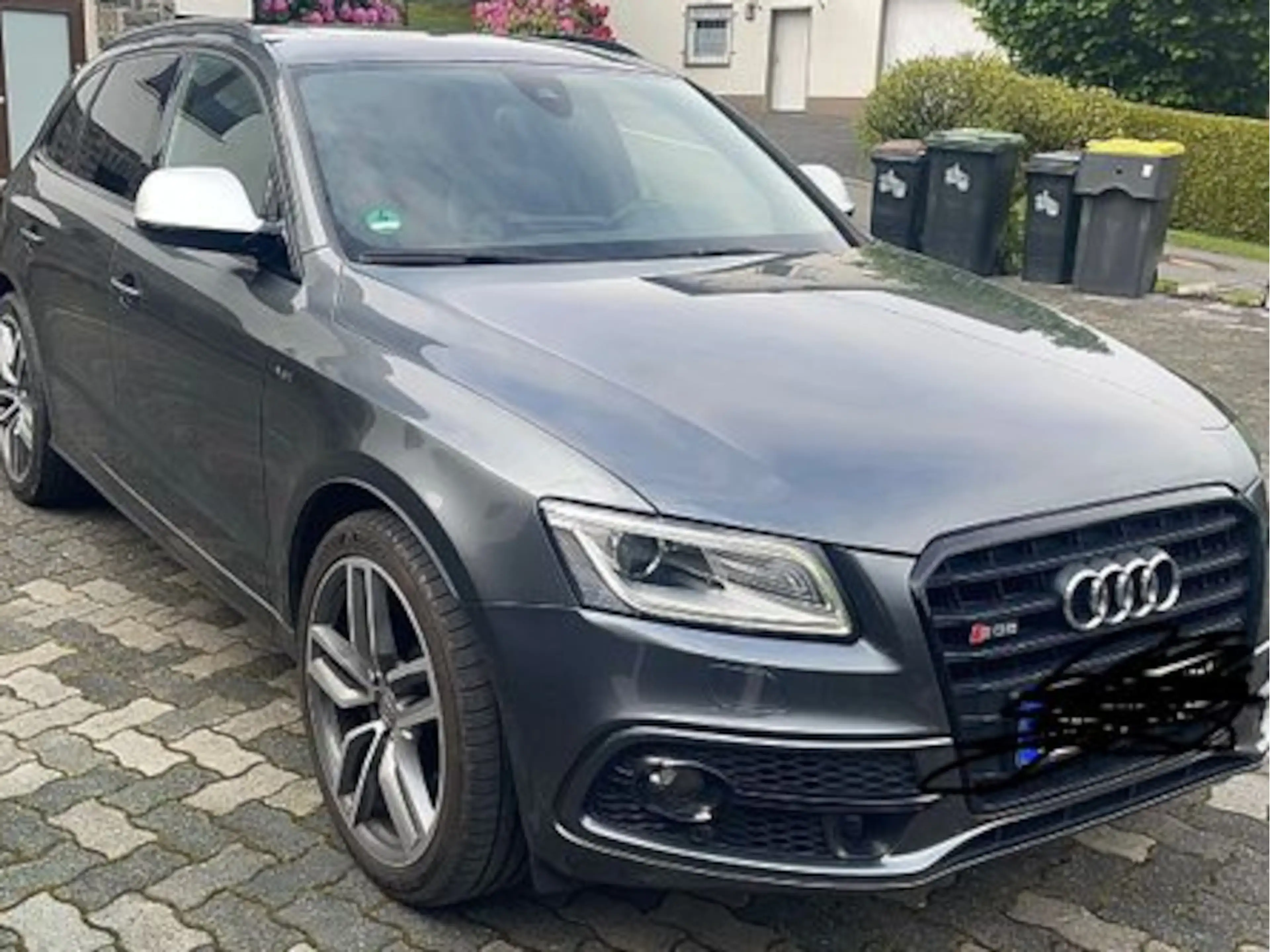 Audi SQ5 3.0 TDI quattro Pano Standheizung AHK 1.Hand — photo 3