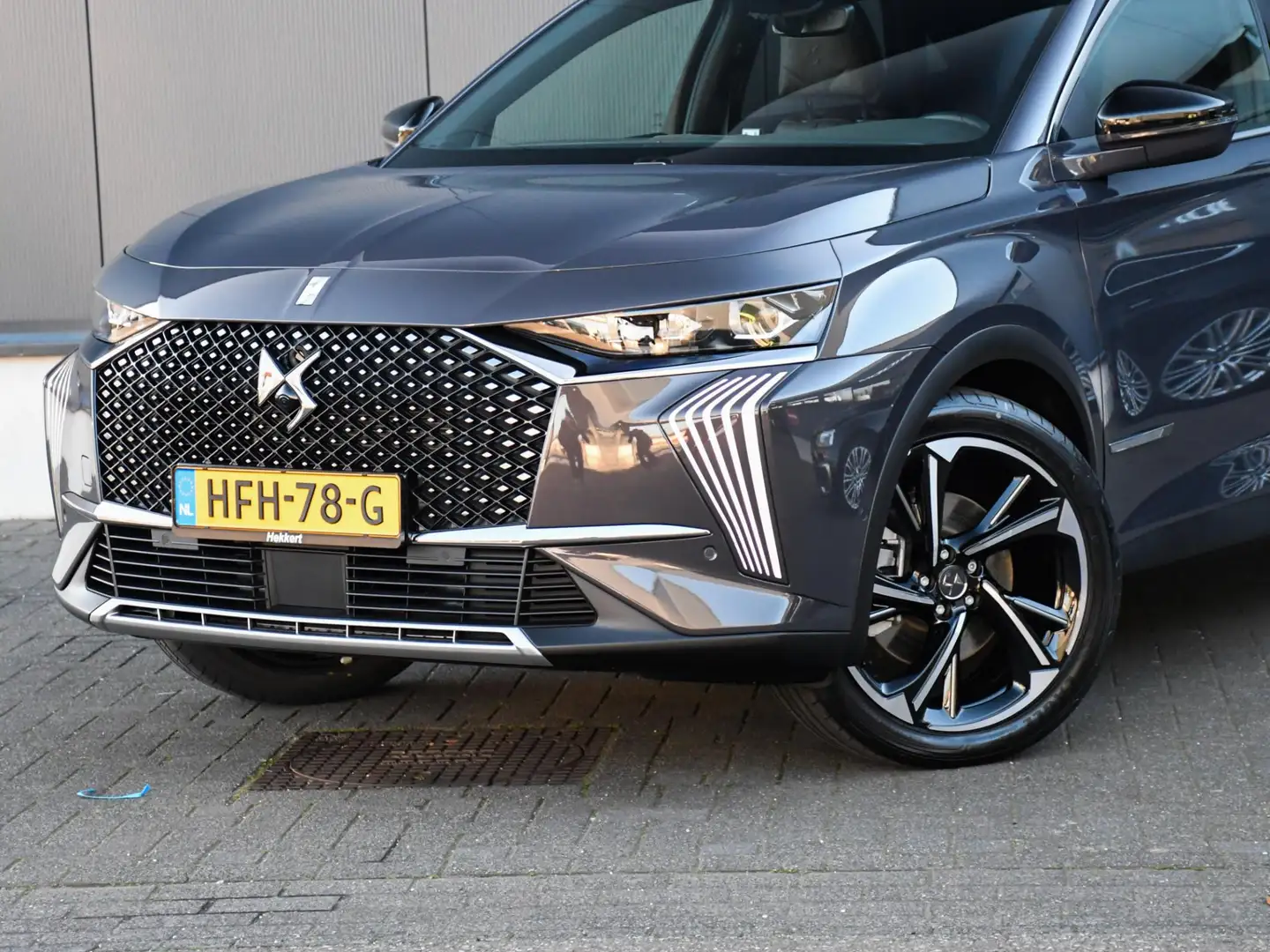 DS Automobiles DS 7 Etoile 1.6 PHEV 300pk 4x4 Automaat SCHUIF-DAK | NA Gri - 2