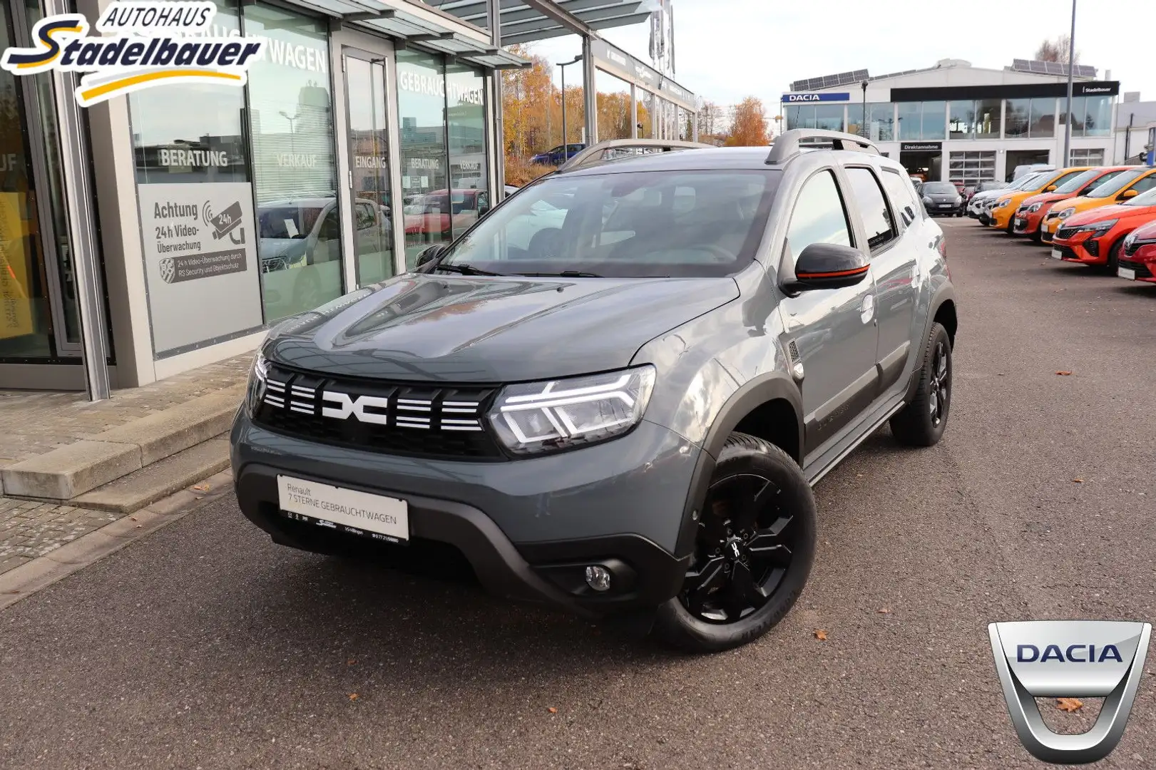 Dacia Duster II Extreme 4WD, 360° Kamera Grau - 1