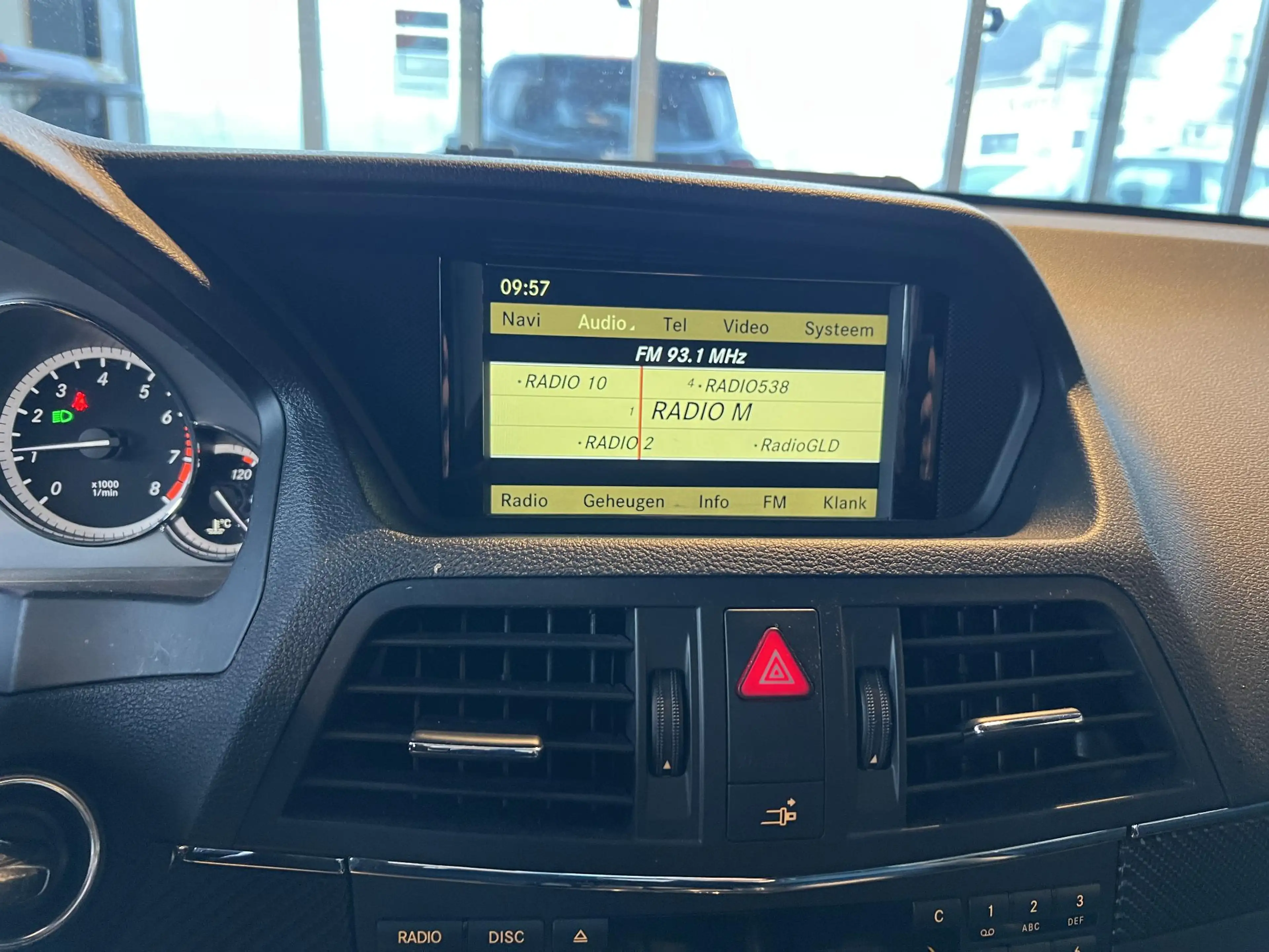 Mercedes-Benz E 250 Coupé CGI Elegance 7G-tronic automaat — photo 8