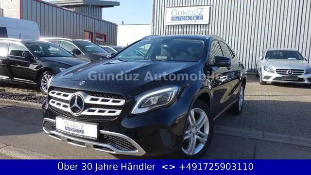 Mercedes-Benz GLA 220 d 7G-DCT 4Matic Urban*LED*LEDER*NAVI