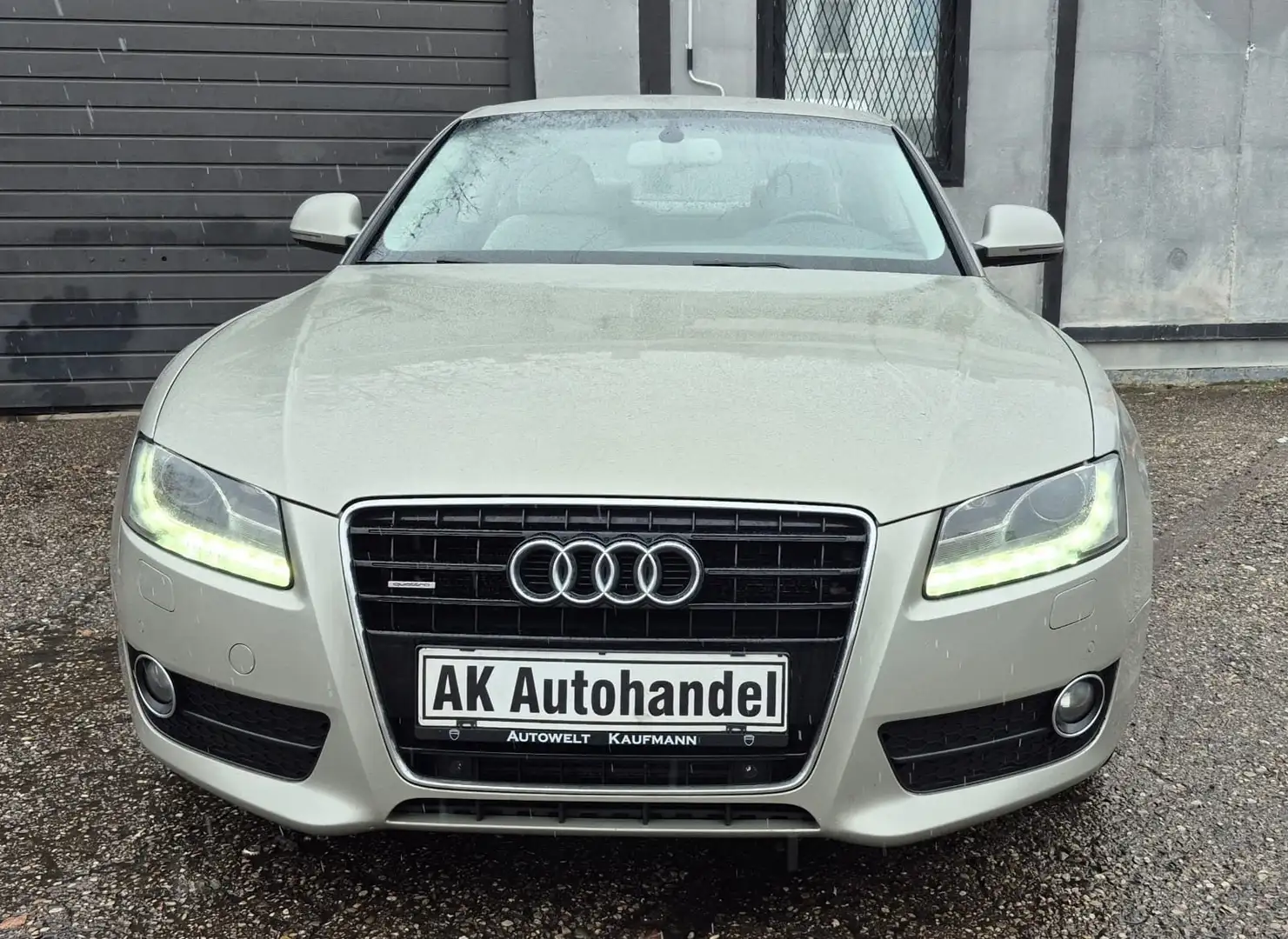 Audi A5 Coupe 3.0 TDI quattro Aut Navi Xenon Silber - 2