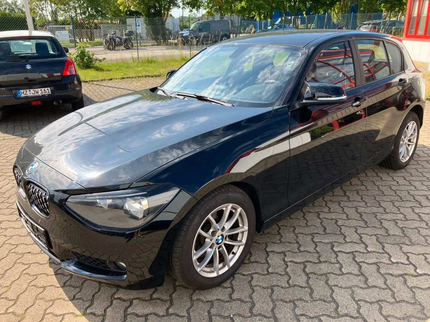 BMW 116 5-trg. Schwarz - 2