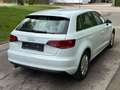 Audi A3 Sportback *SHZ*Scheckheft*Klima* Weiß - thumbnail 4