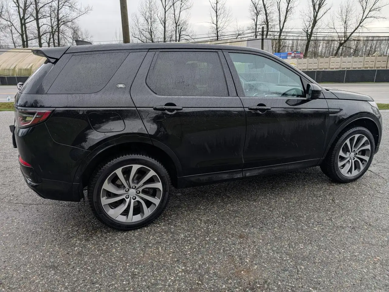 Land Rover Discovery Sport снимка Land Rover Discovery Sport