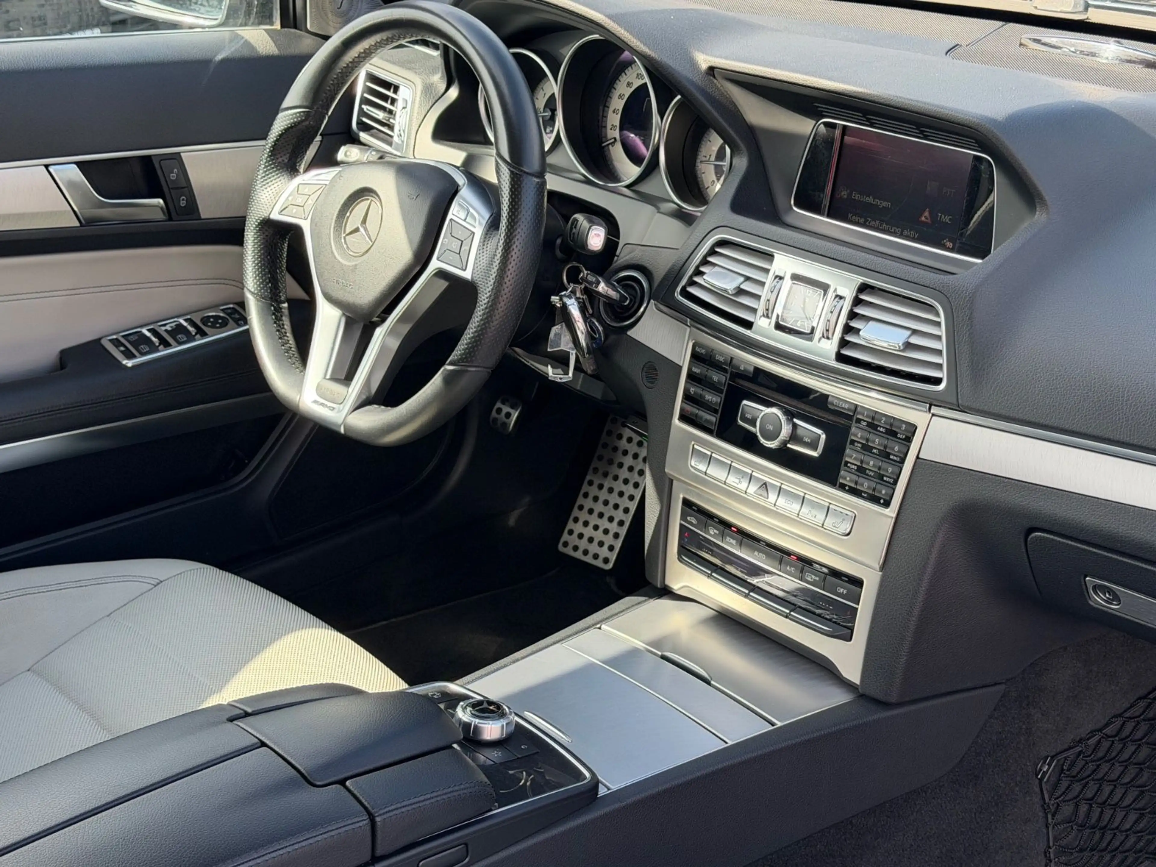 Mercedes-Benz E 250 Coupe CDI BlueEfficiency — photo 10