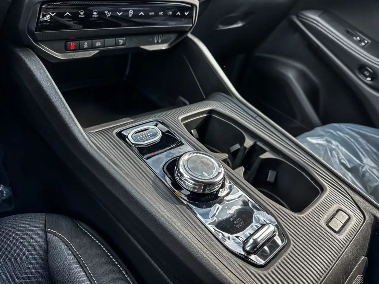 Jeep Cherokee снимка Jeep Cherokee