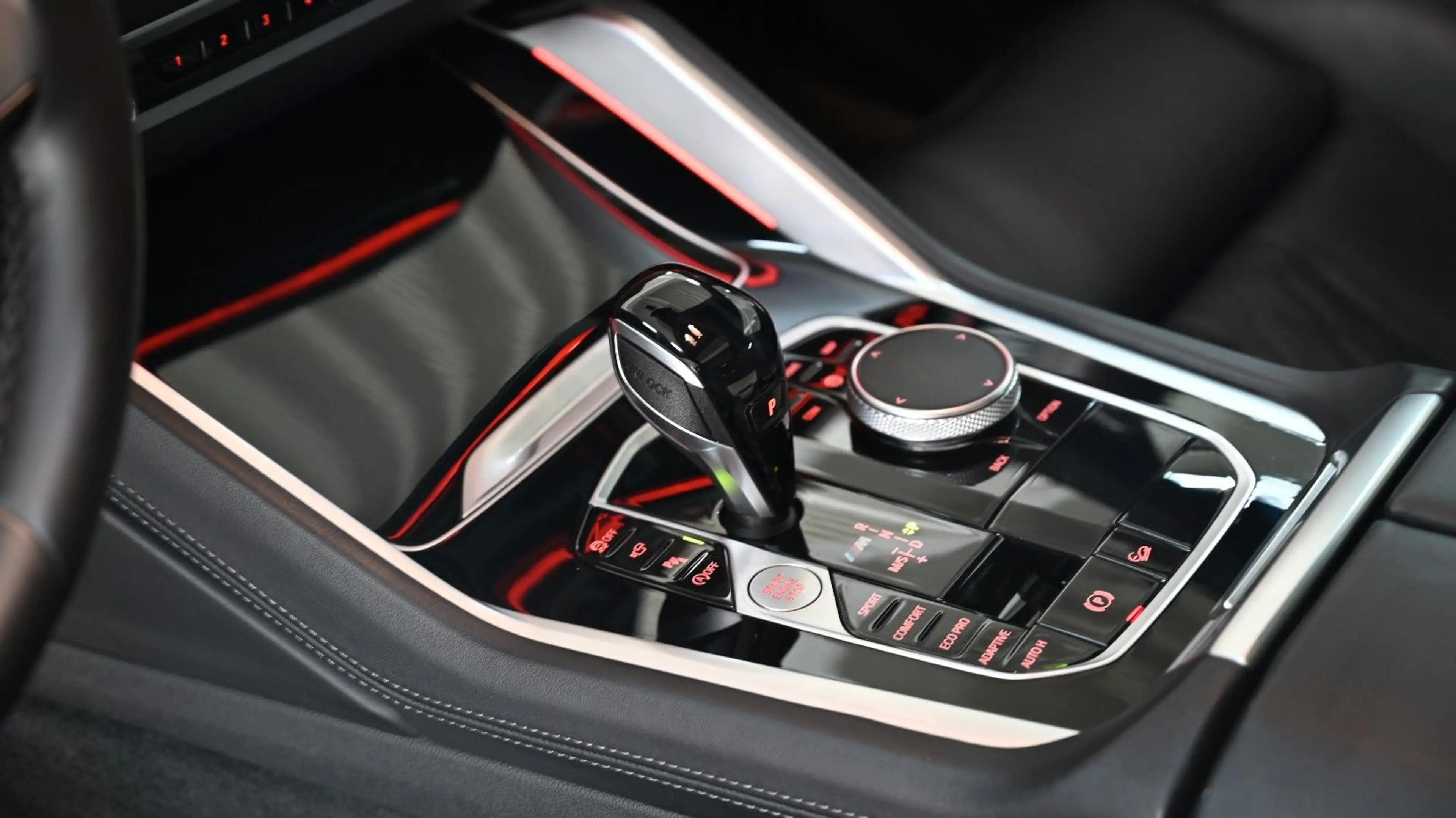BMW X6 M50i — photo 15