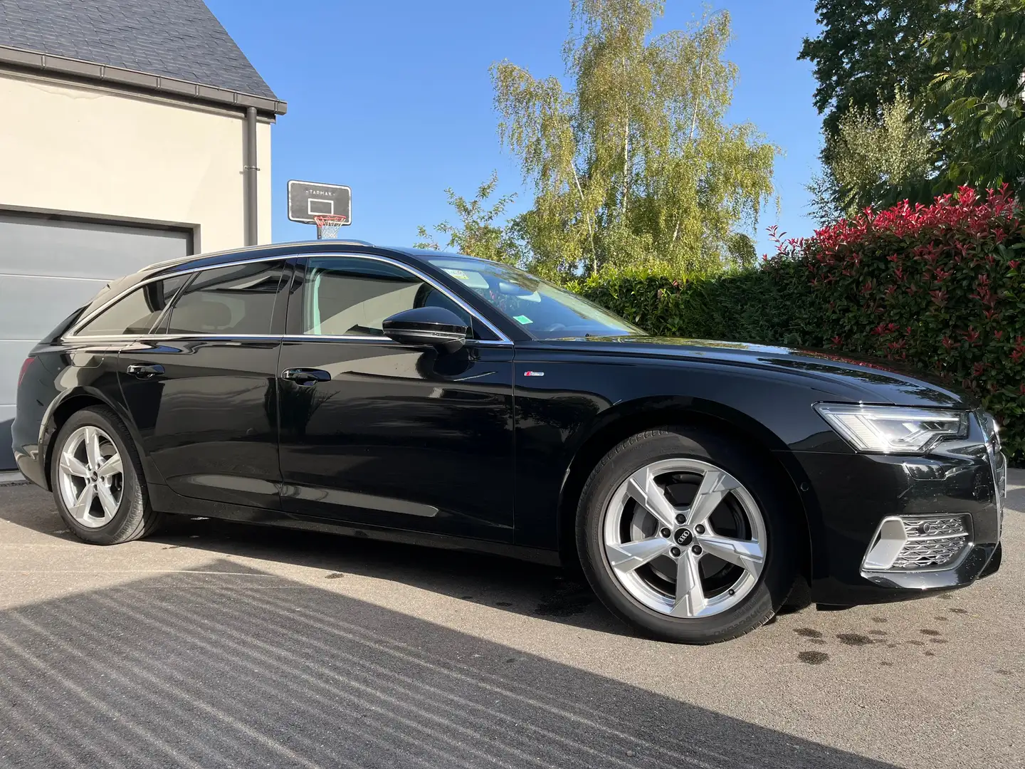 Audi A6 Avant 40 TDI 204 ch S tronic 7 S line Noir - 2