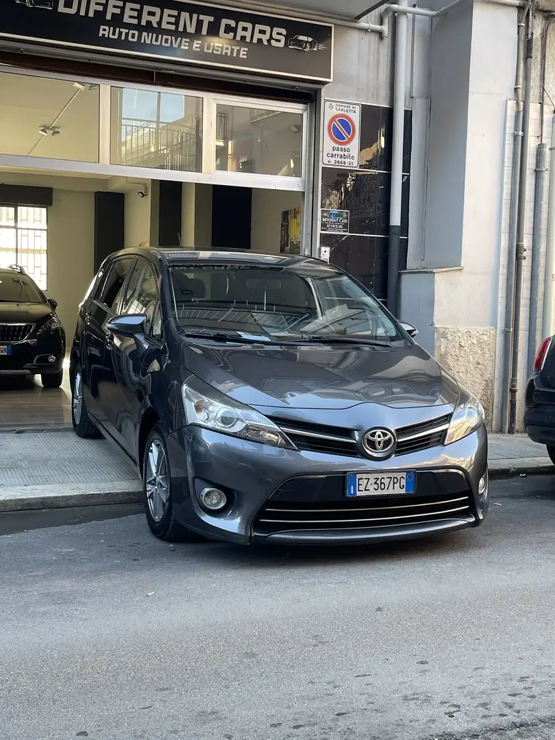 Toyota Verso 1.6 d-4d Style 7p.ti mt - 1