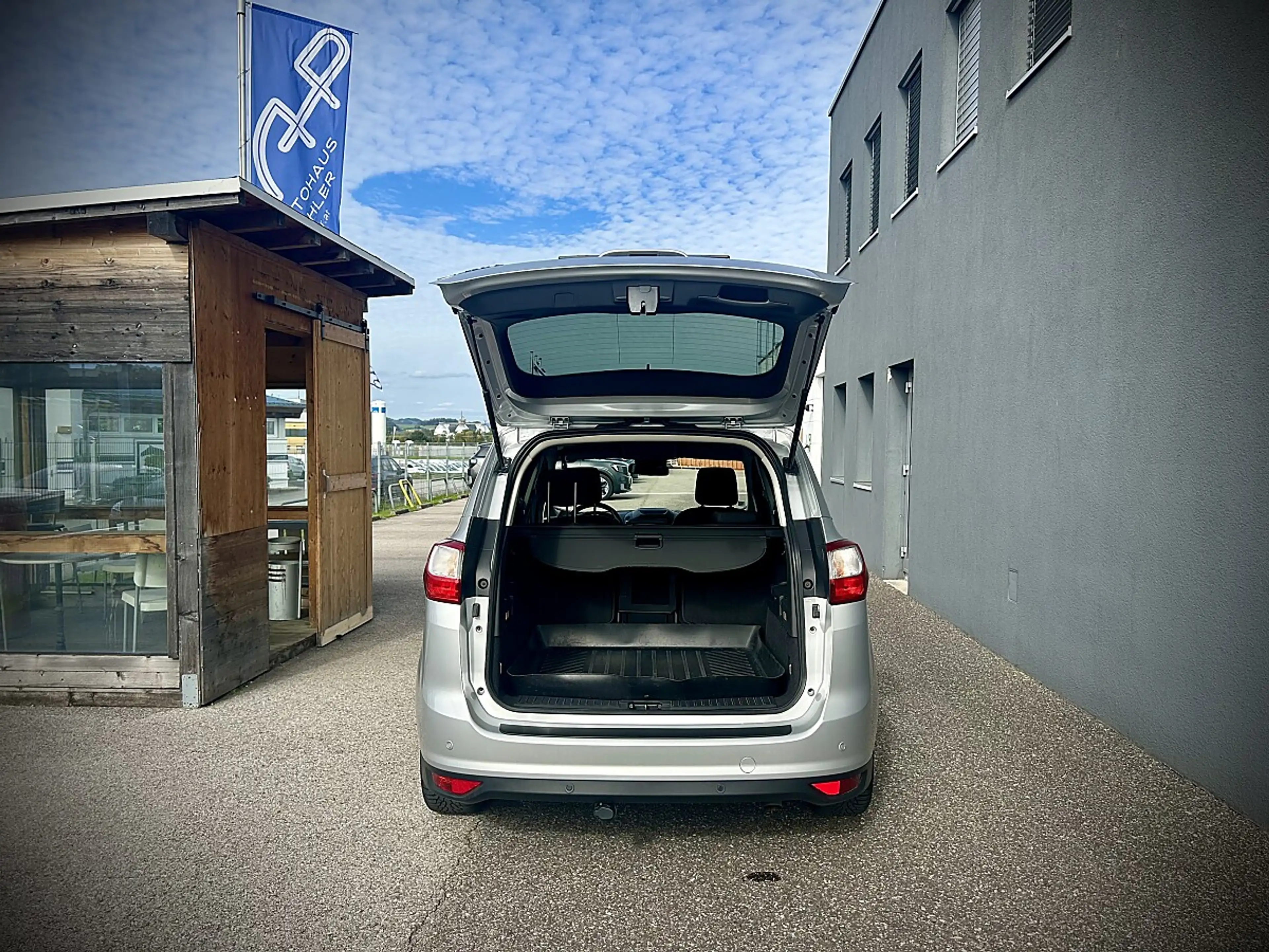Ford Grand C-Max Grand C-MAX Titanium 1,5 EcoBoost S/S /TEMPOMAT... — photo 13