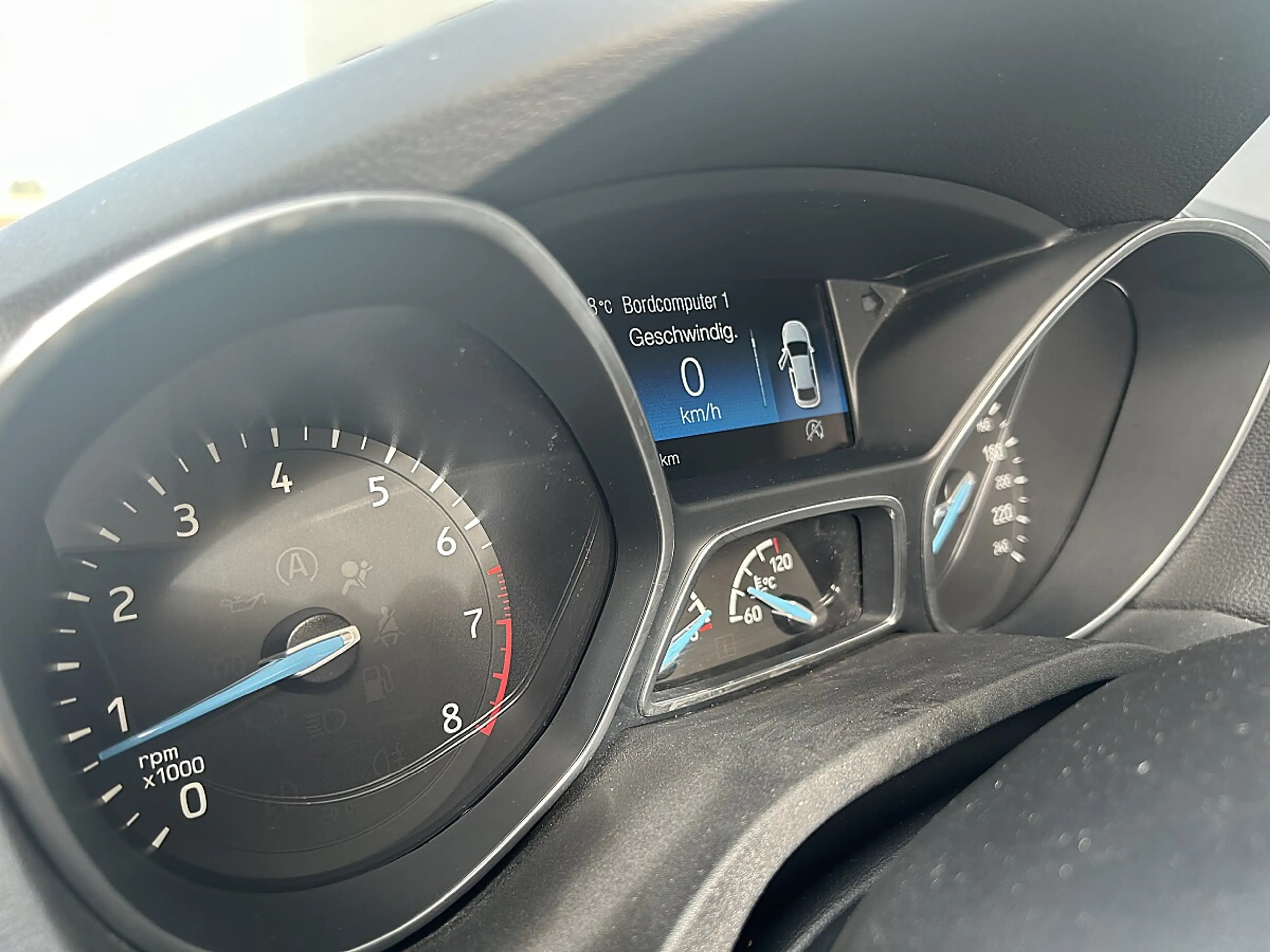 Ford Grand C-Max Grand C-MAX Titanium 1,5 EcoBoost S/S /TEMPOMAT... — photo 11