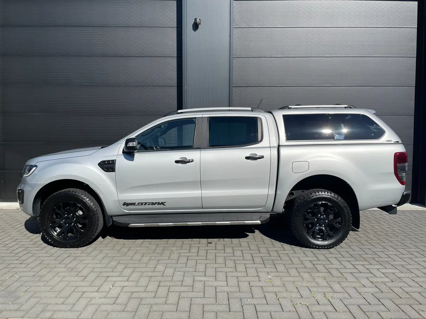 Ford Ranger 2.0 BiTurbo / Wildtrak / Aut. / € 23.876 Ex BTW Zilver - 2