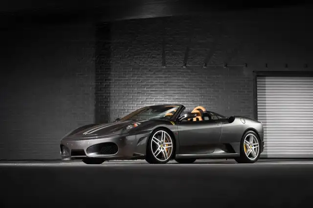 Ferrari F430 Spider 4.3 V8 490 ch - Carbone