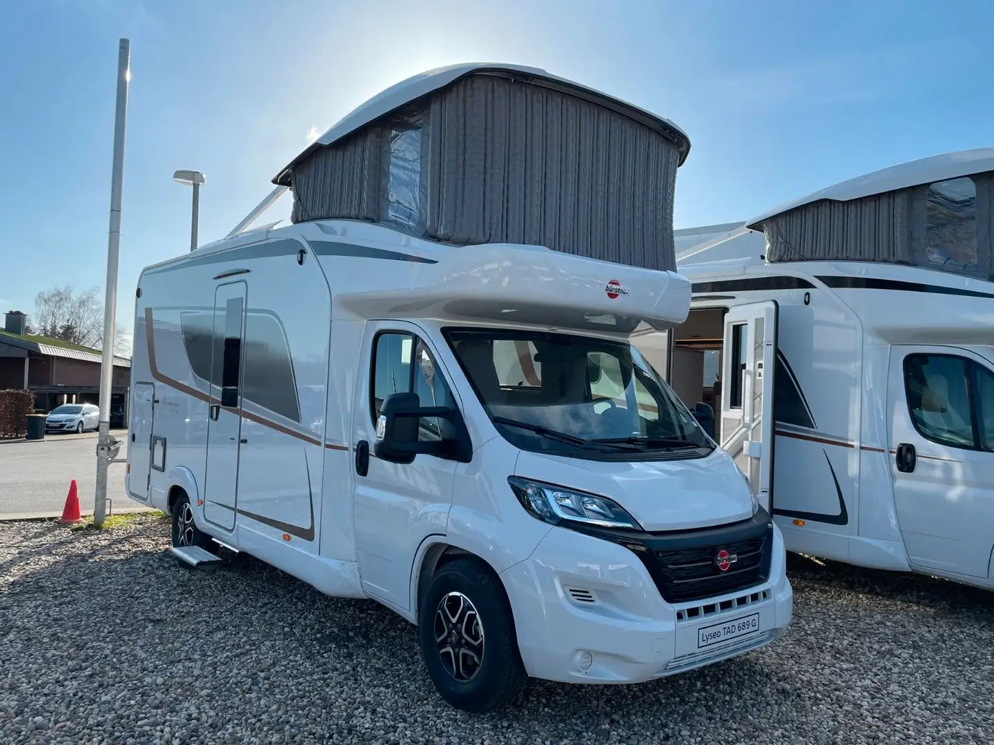 Bürstner Gallery Harmony T 689 !!20.000 € Preisvorteil!! Weiß - 1