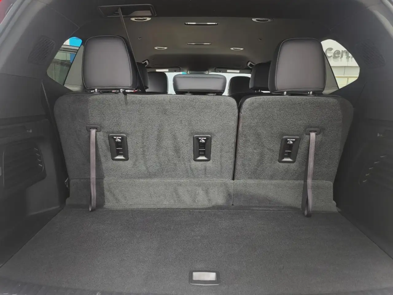GMC Acadia снимка GMC Acadia