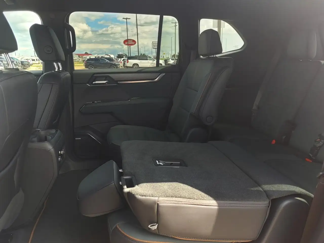 GMC Acadia снимка GMC Acadia