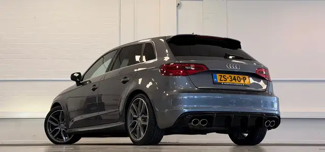 Audi A3 view 4