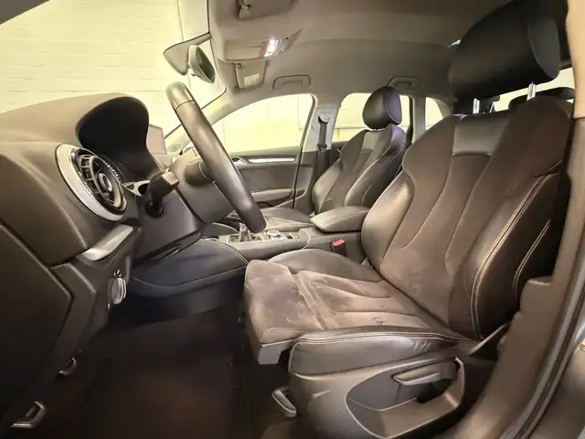 Audi A3 view 8