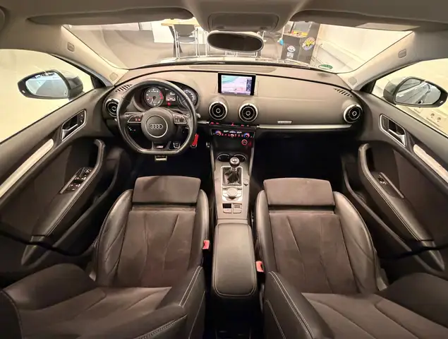 Audi A3 view 11