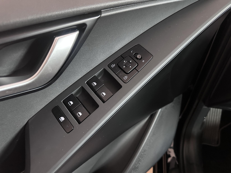 Kia e-Niro 64 kWh Stoelverwarming | Camera — photo 13