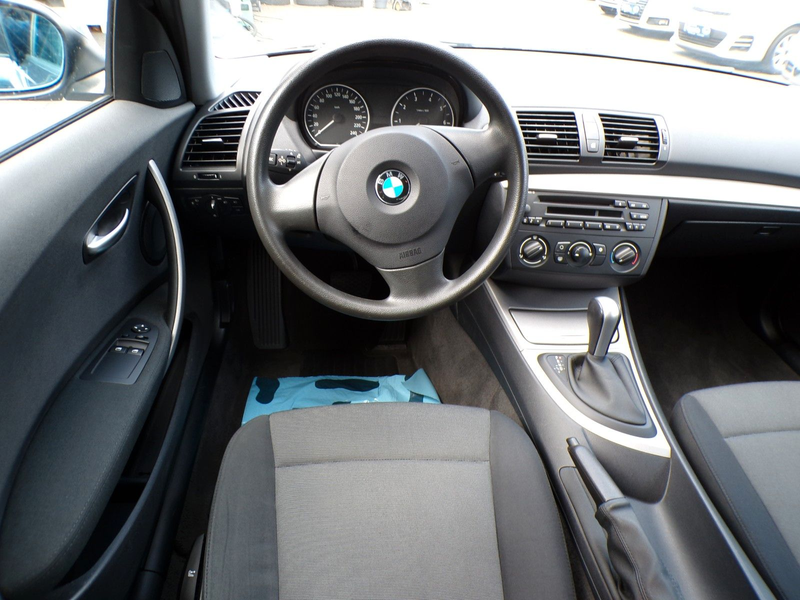 BMW 118 i AUTOMATIK — photo 11
