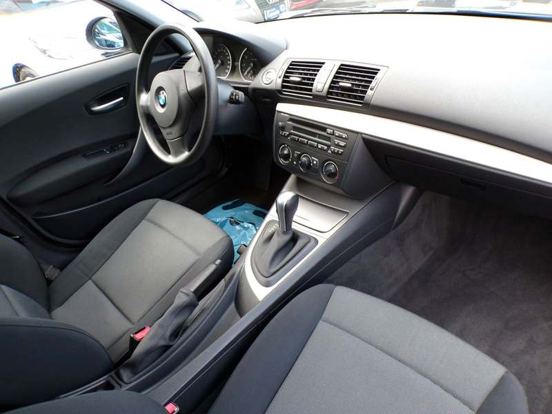 BMW 118 i AUTOMATIK — photo 12