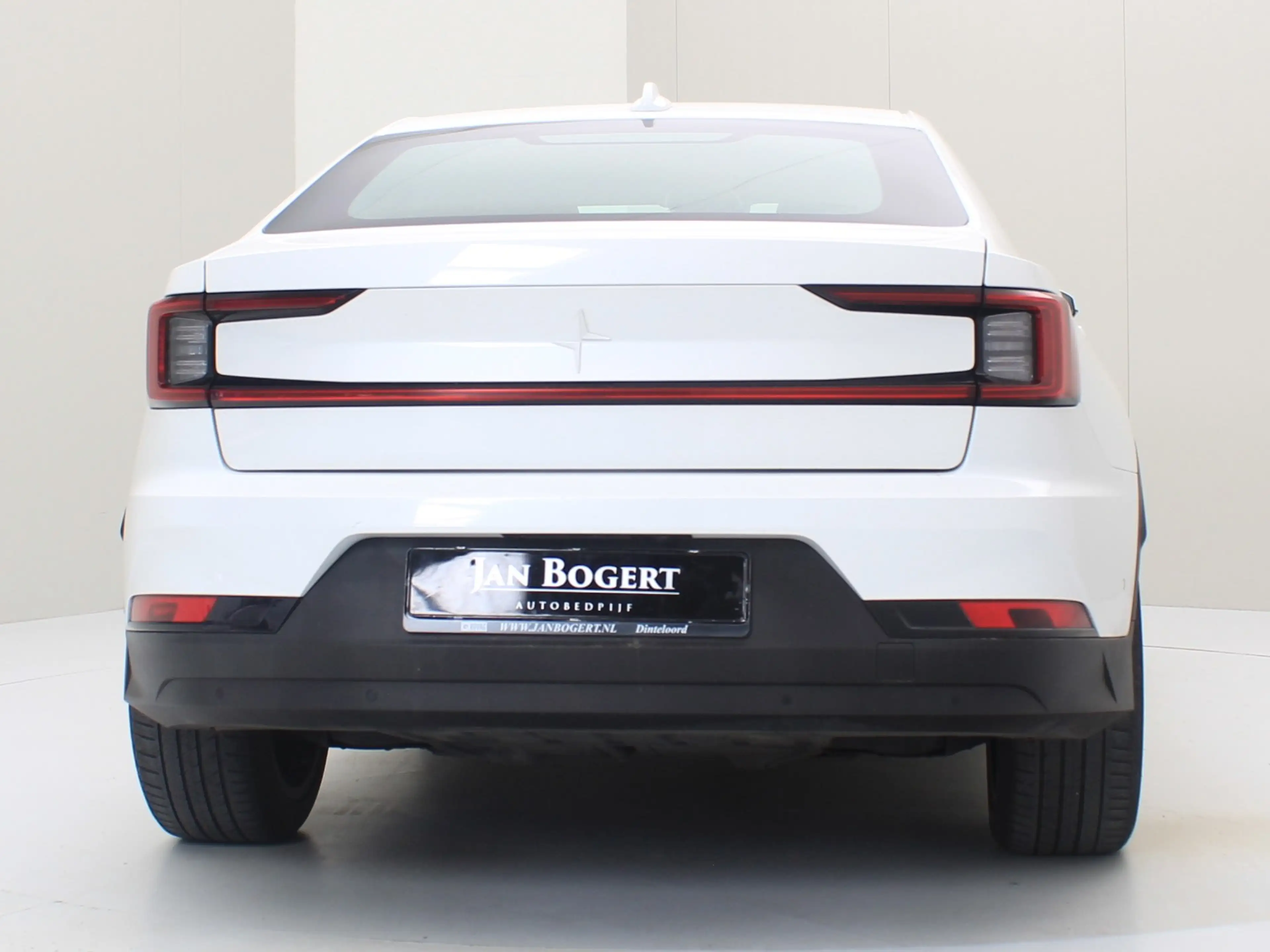 Polestar 2 Long Range Single Motor 78kWh 231PK 93% SoH [ PILO — photo 7