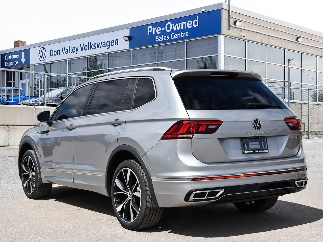 Volkswagen Tiguan снимка Volkswagen Tiguan