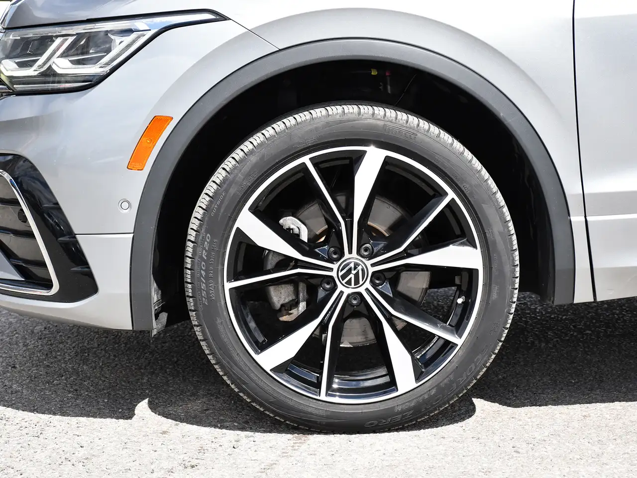 Volkswagen Tiguan снимка Volkswagen Tiguan