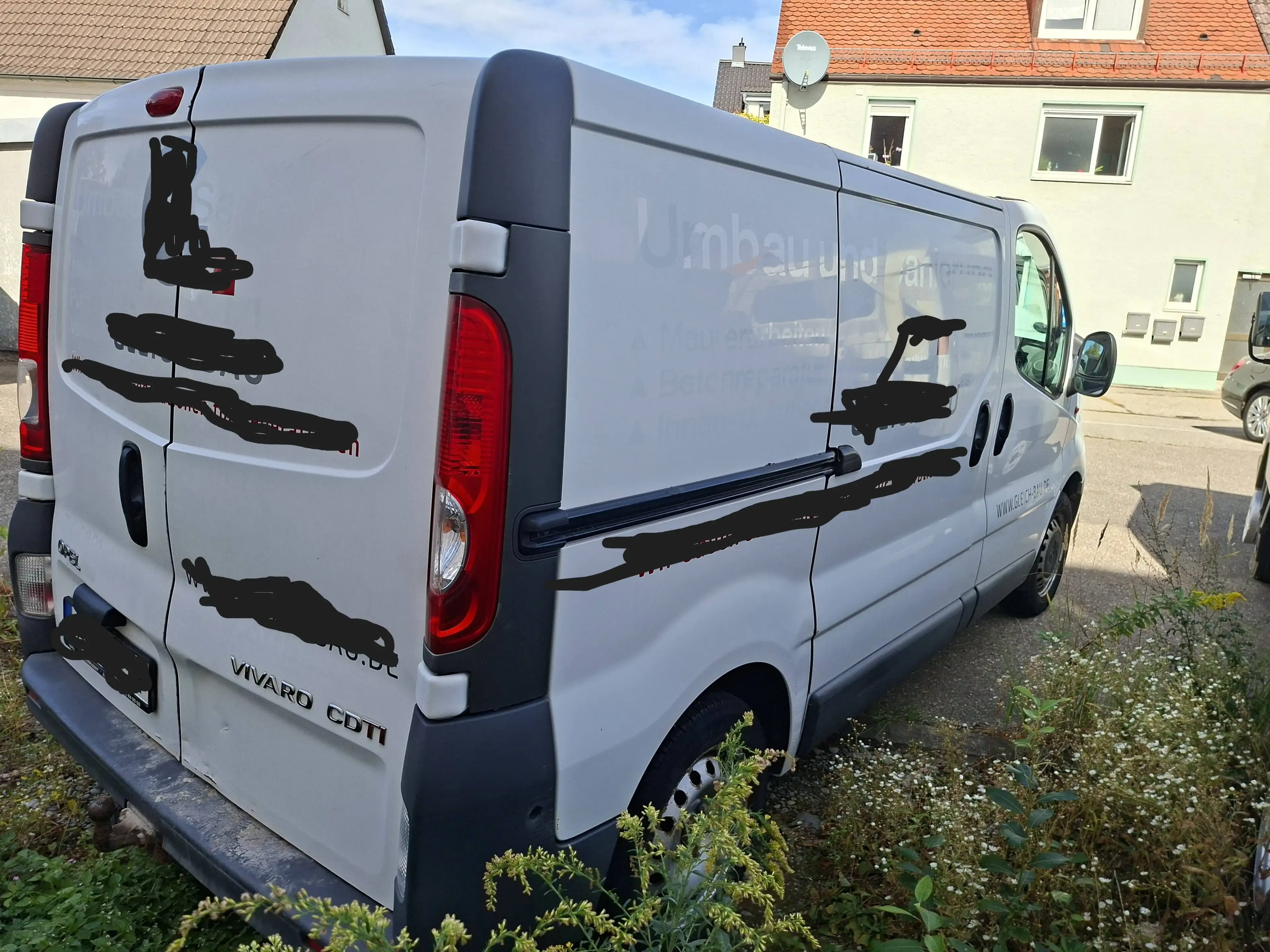 Opel Vivaro Kasten L1H1 2,7t TÜV 2. 2028 117.000 Km!! — photo 5