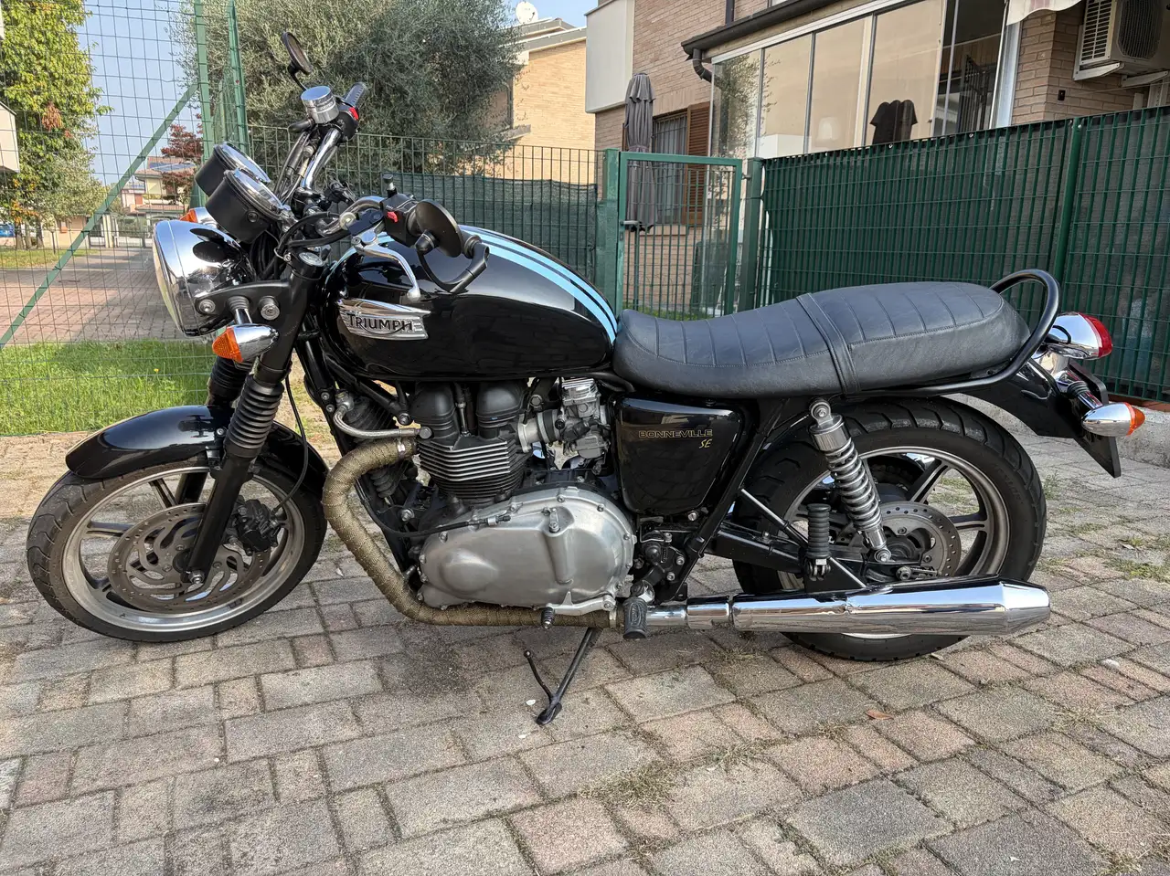 Triumph Bonneville SE