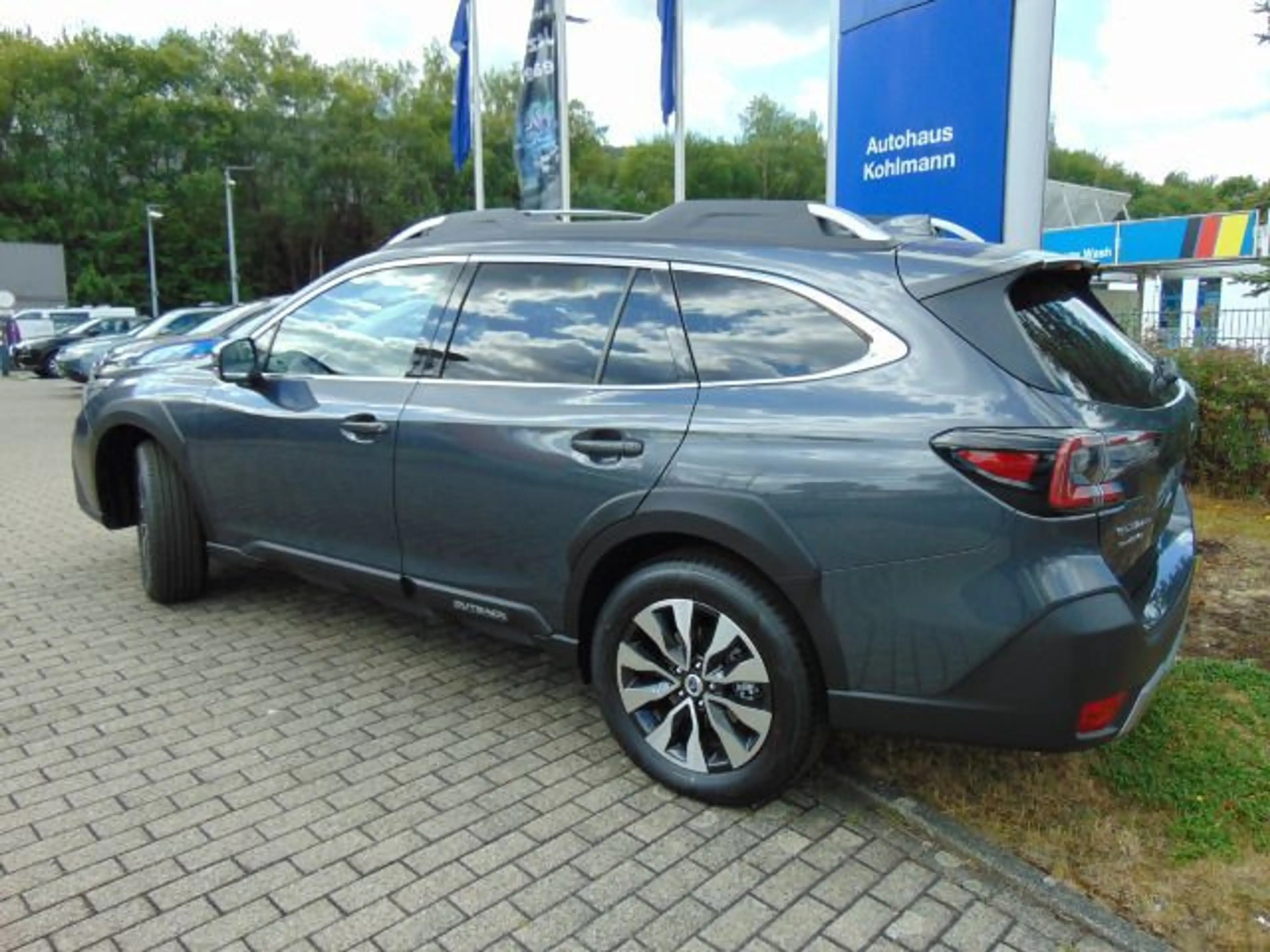 Subaru OUTBACK Outback 2.5i Platinum Lineartronic 4x4 GSD Alu — photo 6