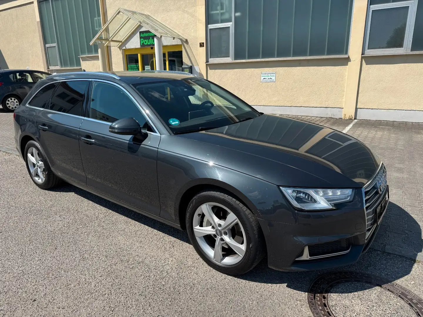 Audi A4 Avant 40 TDI Sport Aut.°XENON°NAVI°PDC°VIRT.° Grau - 1