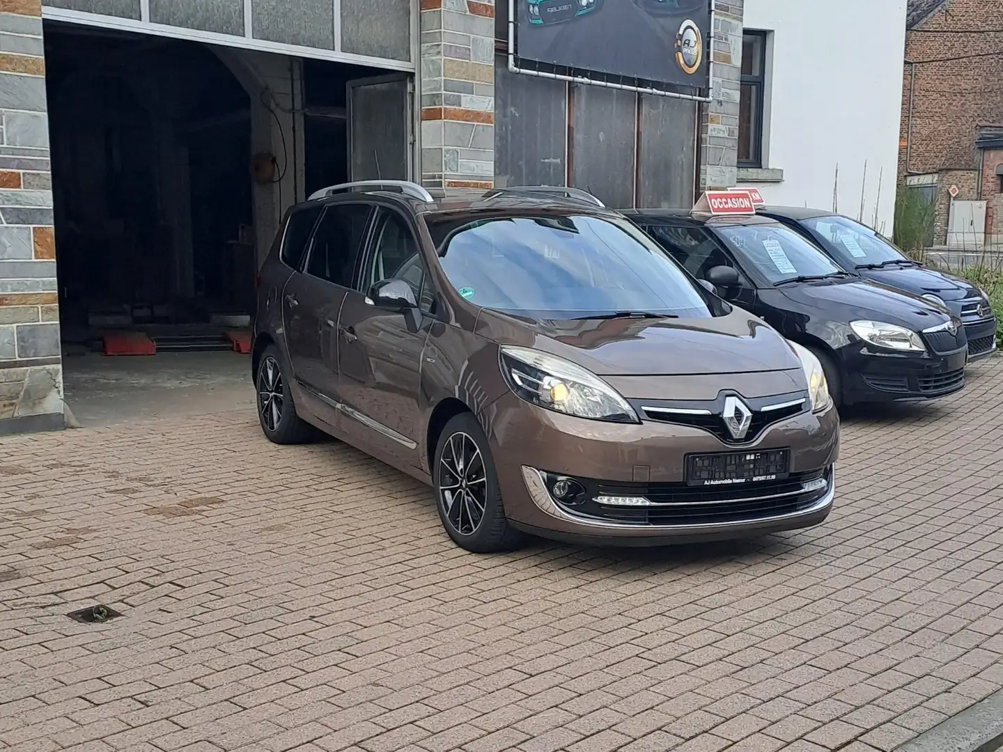Renault Grand Scenic 7 places euro 6  Energy Bose Edition 7pl. FAP Brązowy - 1
