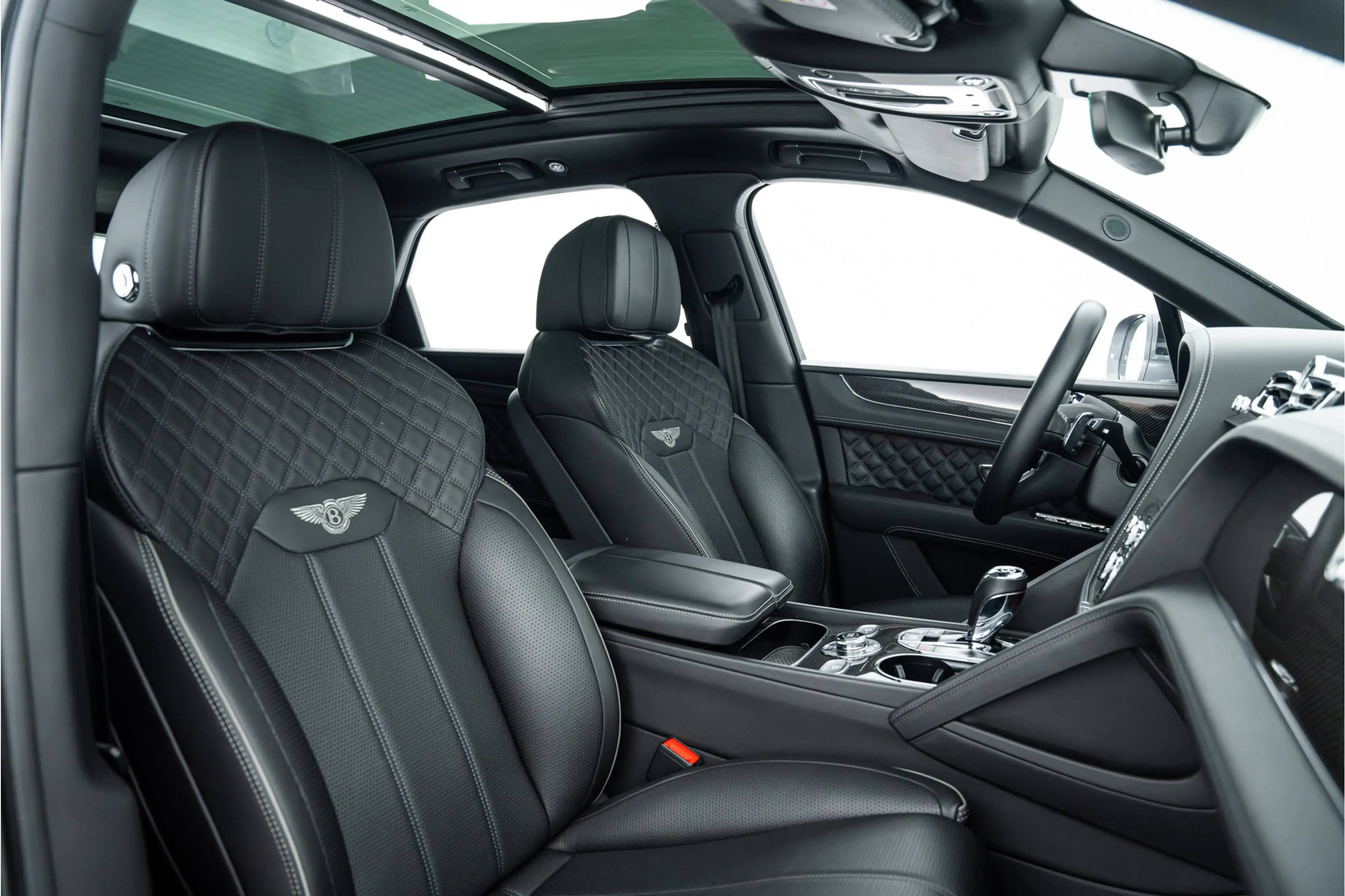 Bentley Bentayga Hybrid MY2021 — photo 8