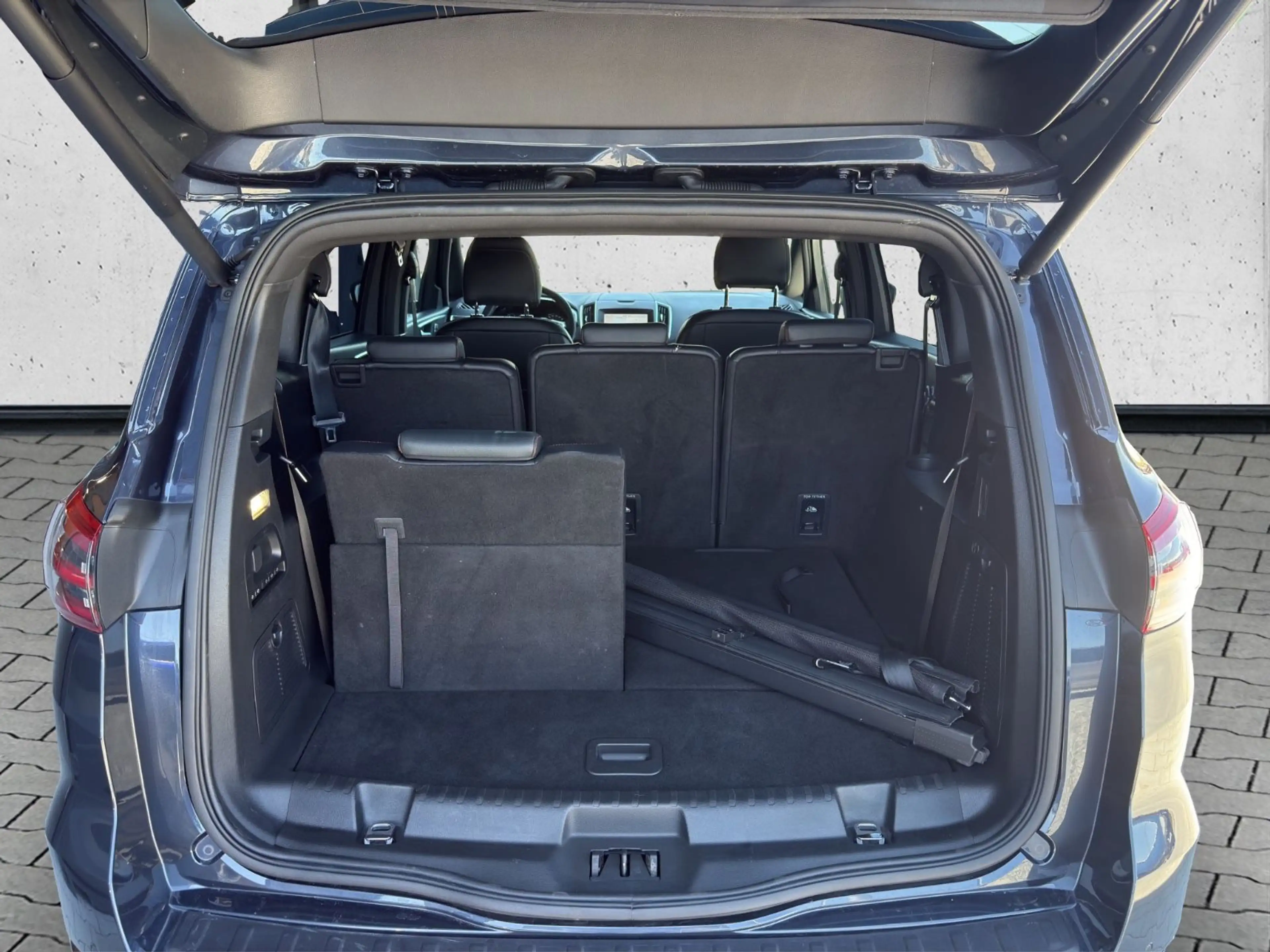 Ford S-Max S-MAX 2.0 ST-Line BLIS ACC LED 7-Sitzer AHK — photo 11