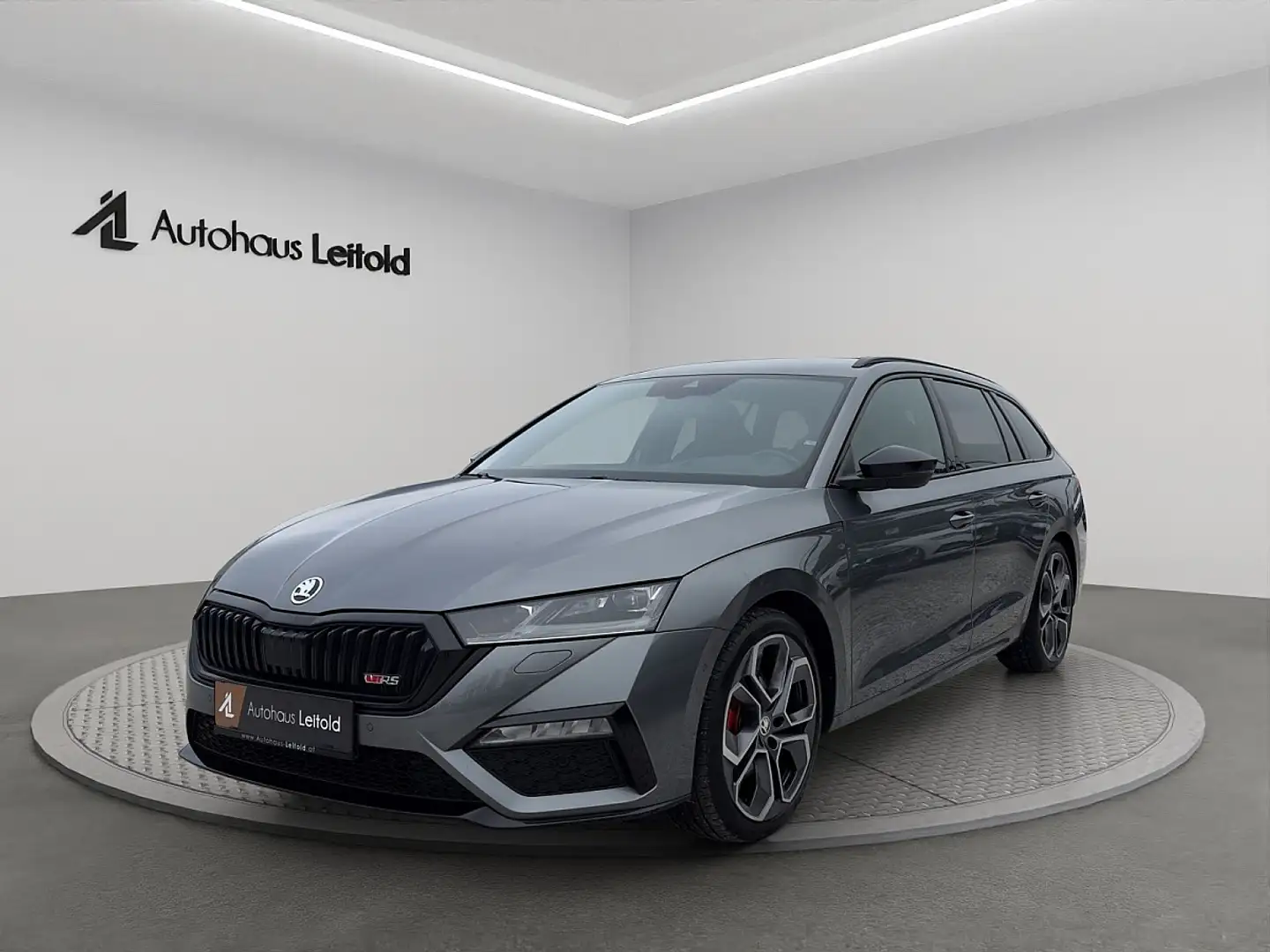 Skoda Octavia Combi 2,0 TDI 4x4 RS DSG AHK STANDHZ CAM LEDER ... Grau - 1