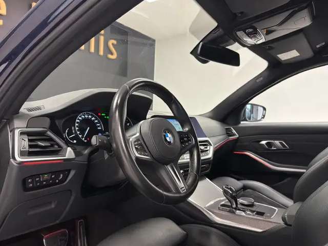 BMW 320 — photo 14