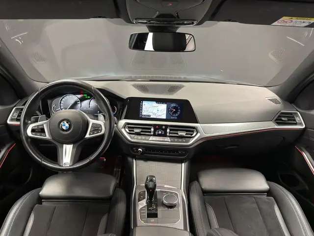 BMW 320 — photo 9