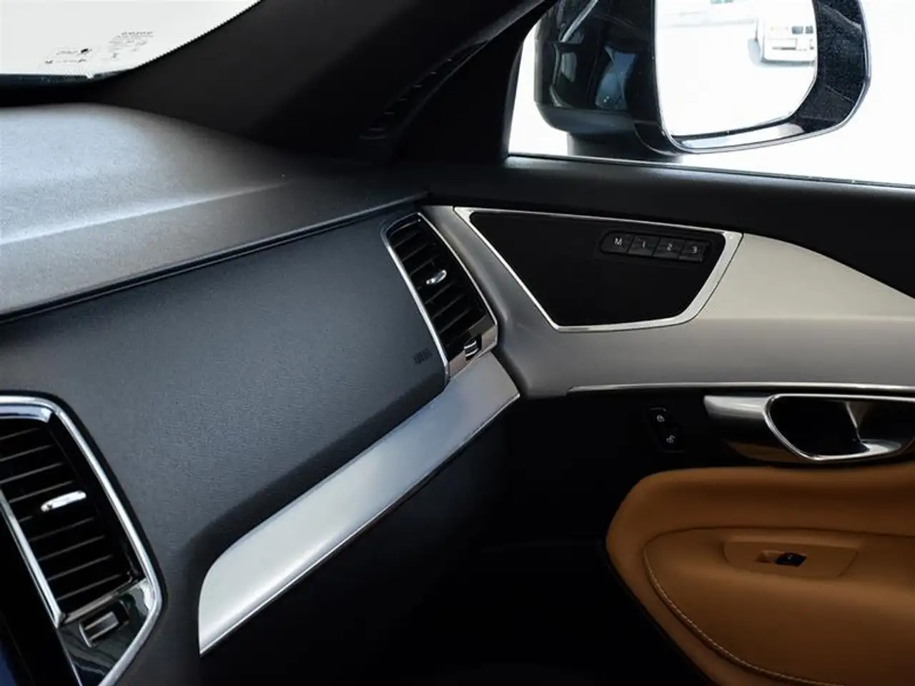 Volvo XC90 снимка Volvo XC90