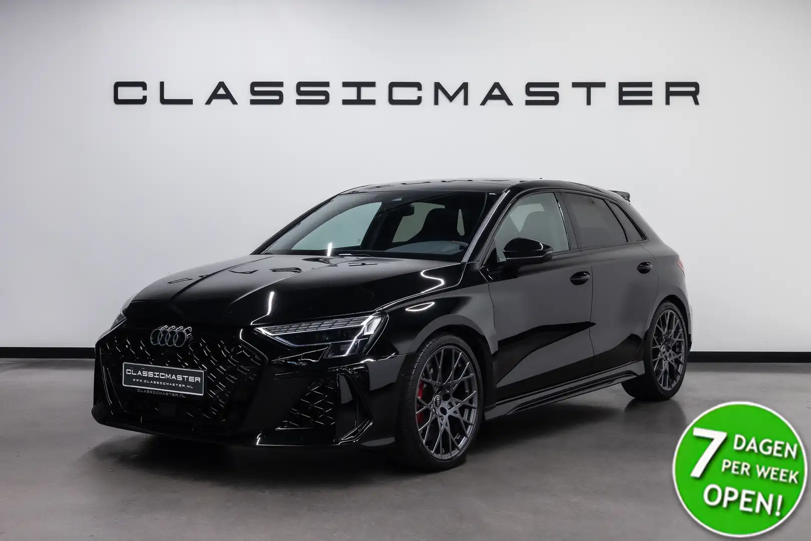 Audi RS3 A3 Sportback 2.5 TFSI quattro RS Schaalstoelen Schwarz - 1