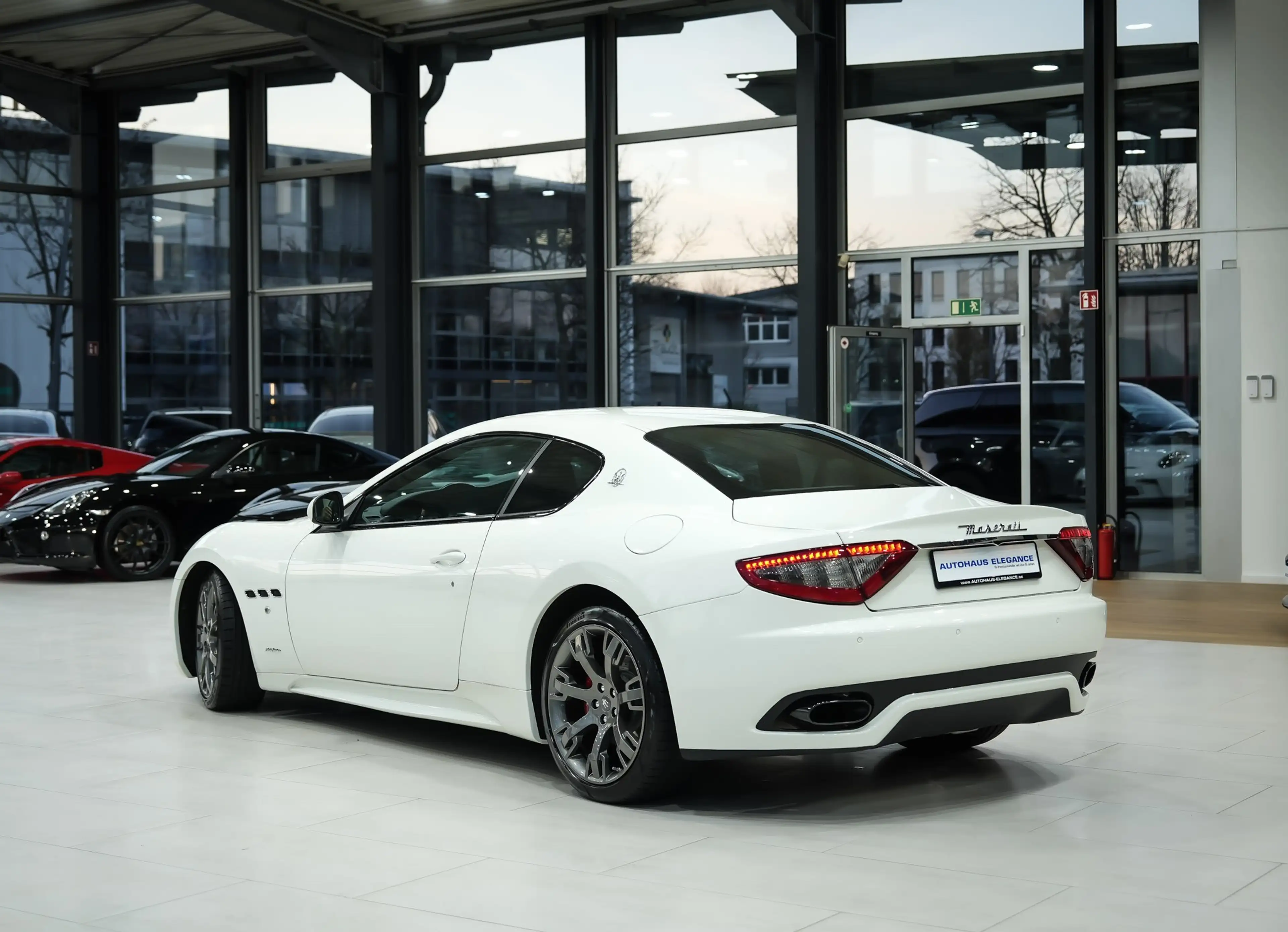 Maserati GranTurismo Sport*SPORTSITZE*BOSE*NAVI* — photo 4
