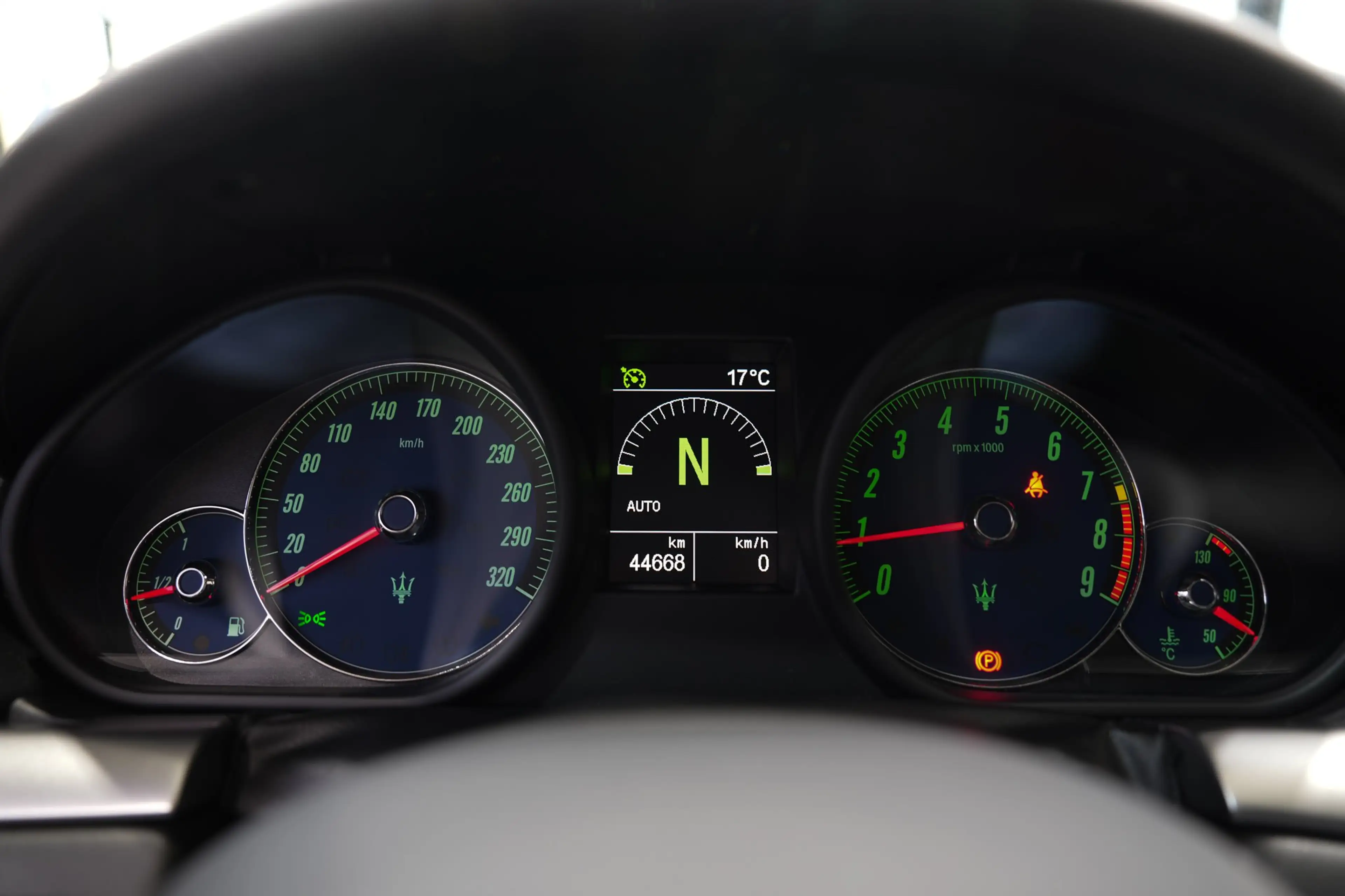 Maserati GranTurismo Sport*SPORTSITZE*BOSE*NAVI* — photo 13