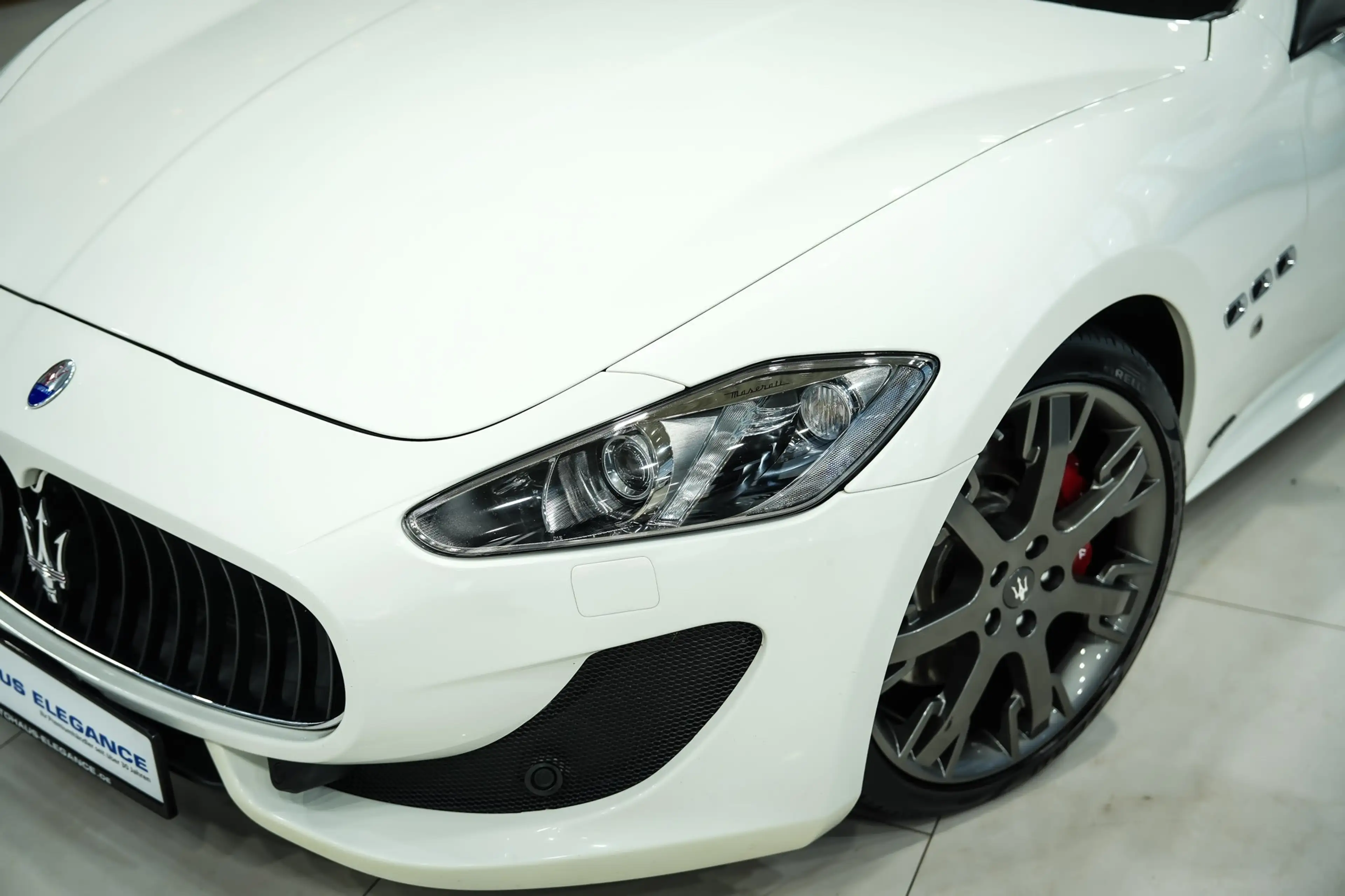 Maserati GranTurismo Sport*SPORTSITZE*BOSE*NAVI* — photo 8