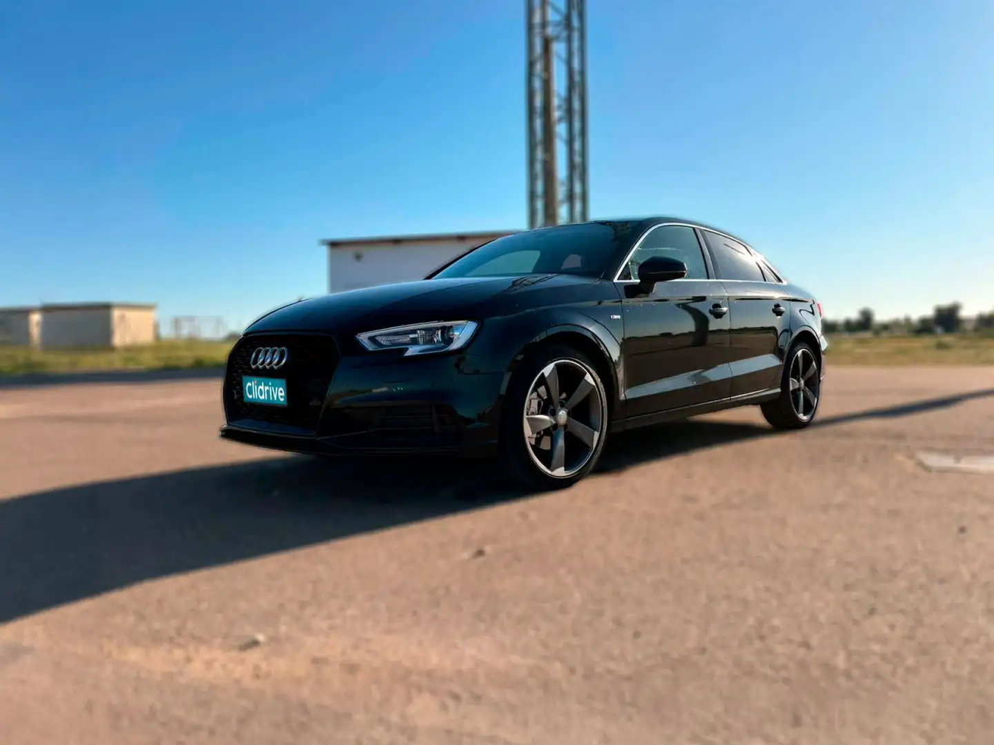 Audi A3 Sedán 1.6TDI S Line Edition S tronic 85kW Negro - 2
