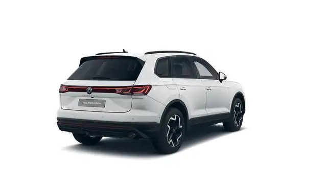 Volkswagen Touareg view 6